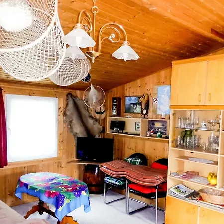 Und Auf Rügen Campingplatz Kluis